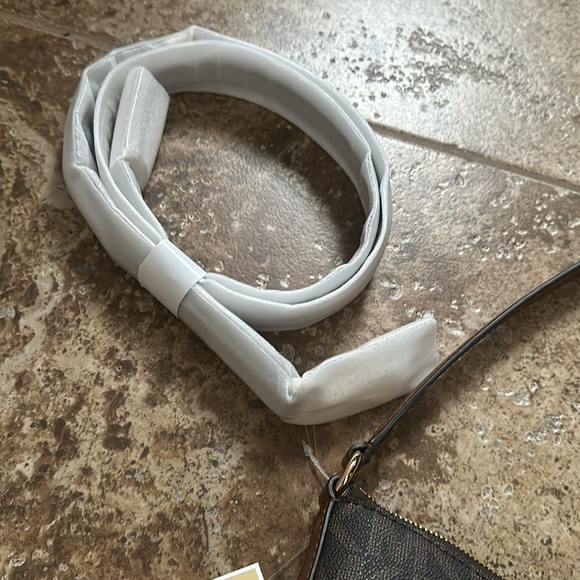 NWT Michael Kors Purse - Picture 3 of 11